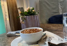 Chili con Seitan zum Mittag im Vegangski.