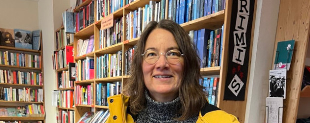 365 Tage Autorinnenleben – Woche 1: Tulpen, Schreiben, Lesen, Kaffee & Care-Arbeit