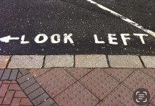 Sicher die Straße überqueren