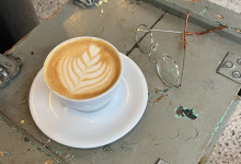 Cappuccino in guter Gesellschaft