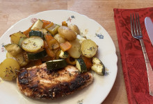 Hühnchen und Backofengemüse