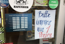 Warten.
