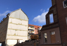 Das zweite Haus ist auch fast weg