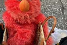 Mit Elmo auf den Markt