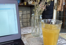 Café-Kurzkrimi im Café schreiben